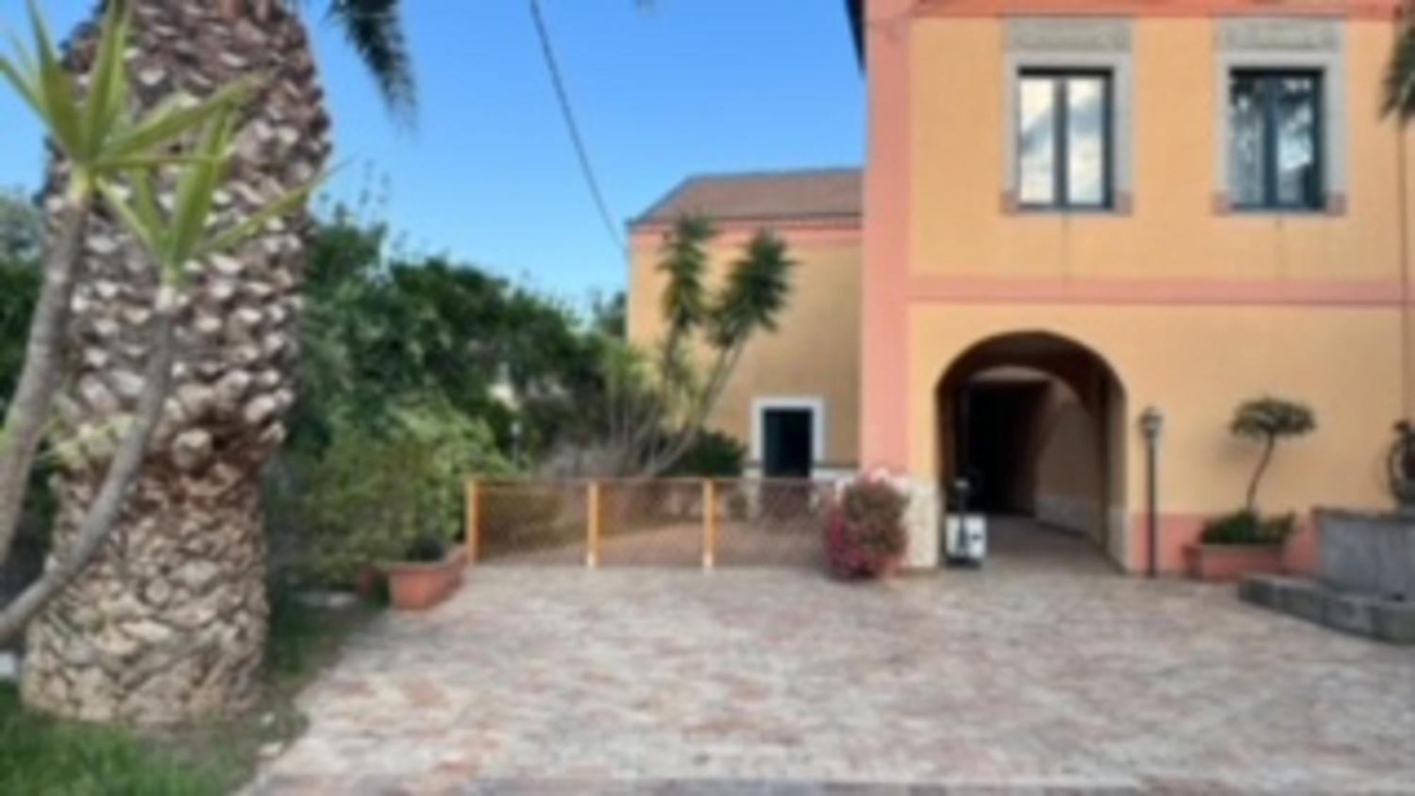 Casale Romano Resort e Relais Motta Camastra Exterior foto