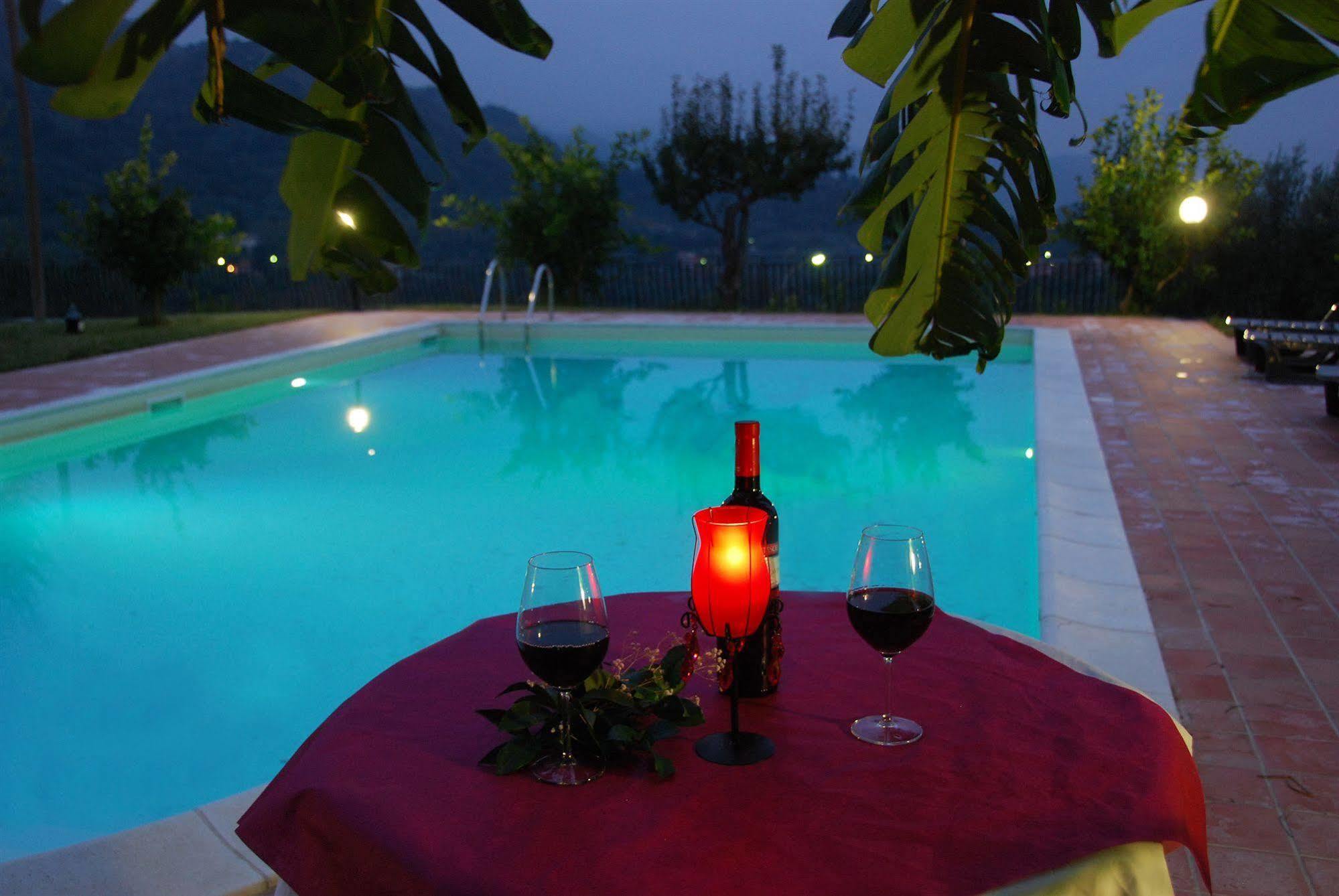 Casale Romano Resort e Relais Motta Camastra Exterior foto