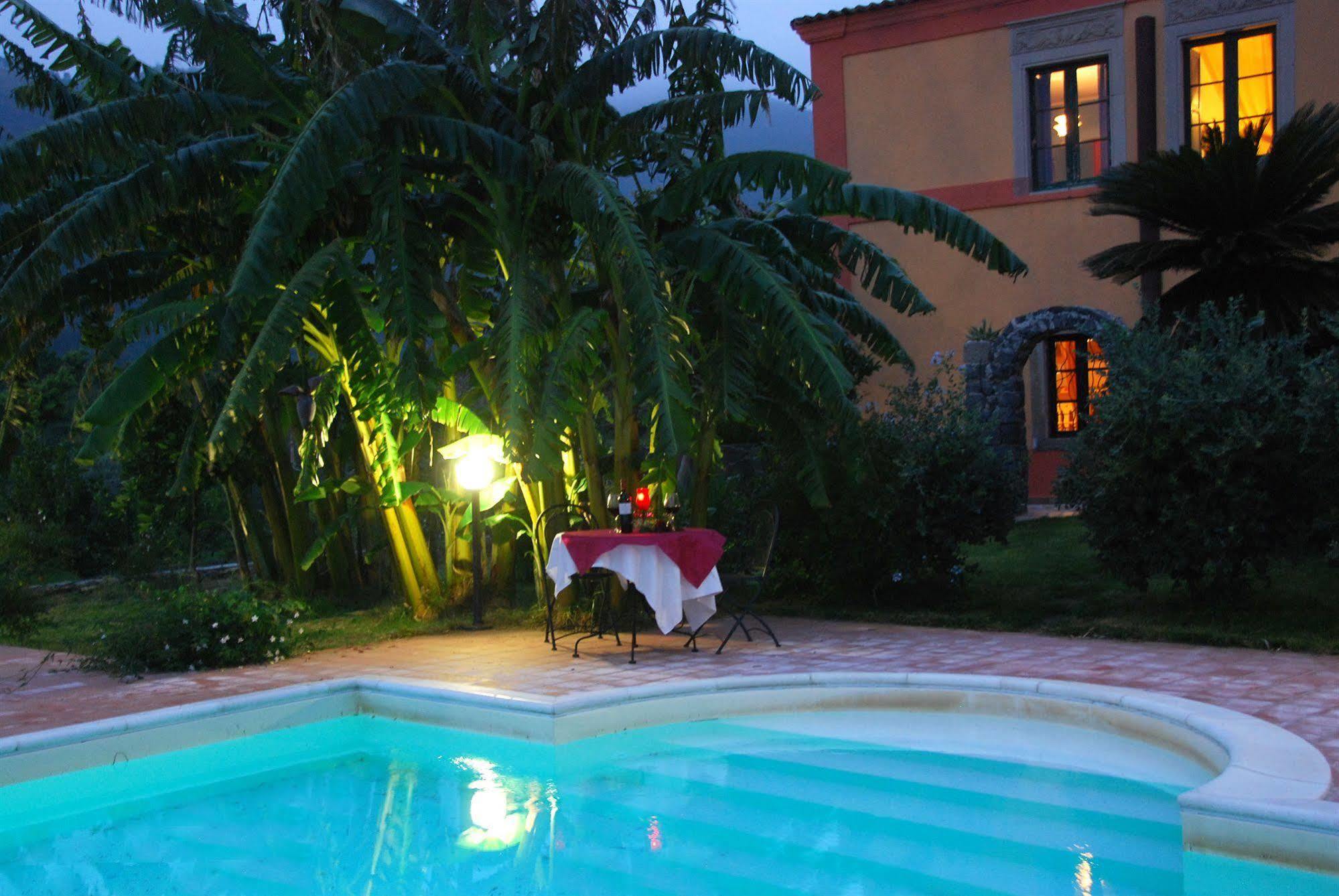 Casale Romano Resort e Relais Motta Camastra Exterior foto