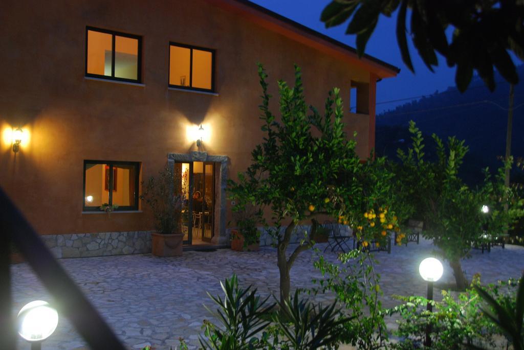 Casale Romano Resort e Relais Motta Camastra Exterior foto